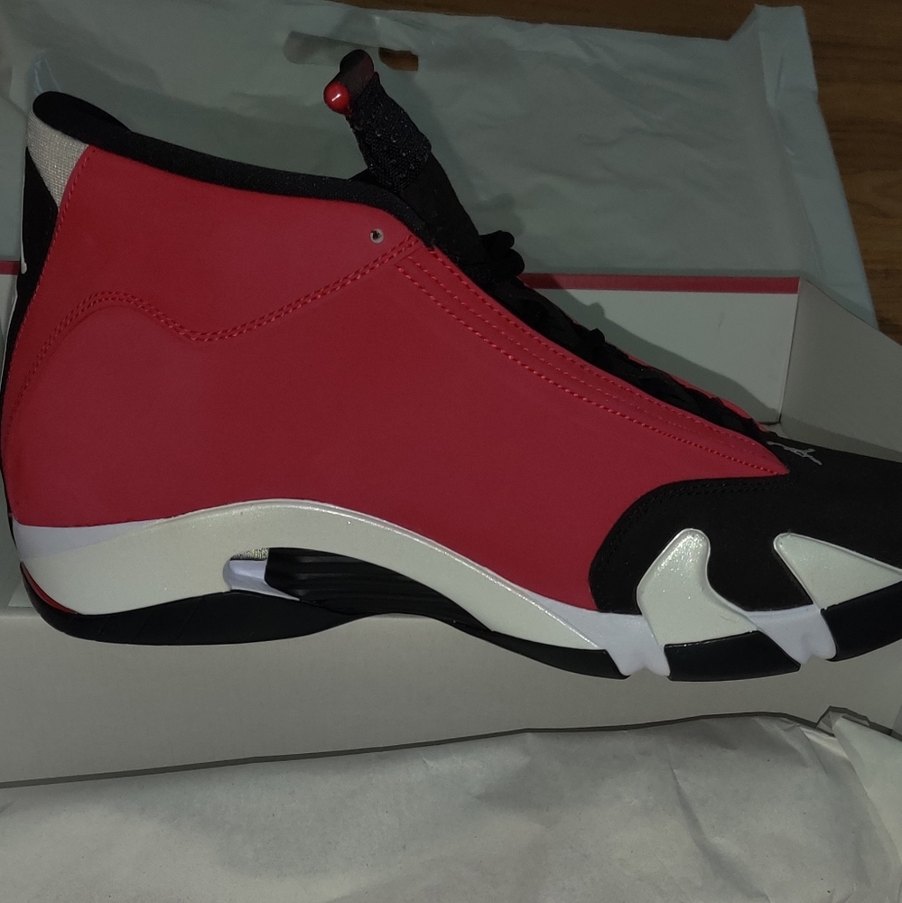 Air Jordan 14 Toro